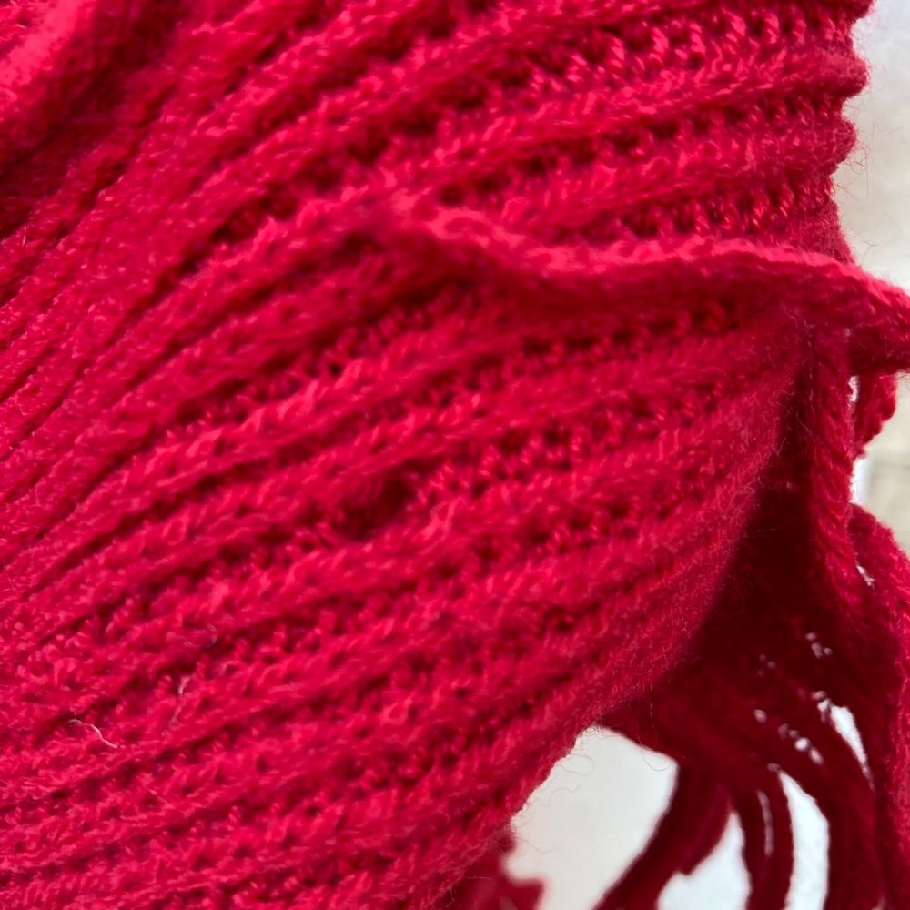 BASICO Red Fringed Infinity Scarf - Picture 7 of 7
